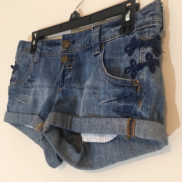 River Island | Shorts - Picture 2 of 6